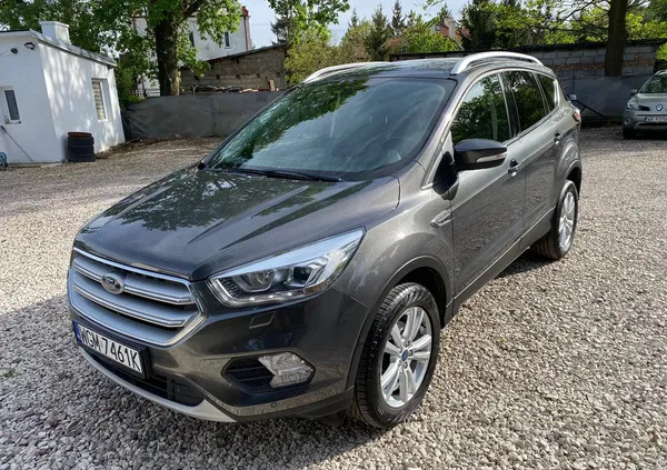 ford Ford Kuga cena 63900 przebieg: 107157, rok produkcji 2017 z Kałuszyn